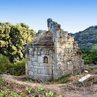 Une très  vieille petite chapelle.