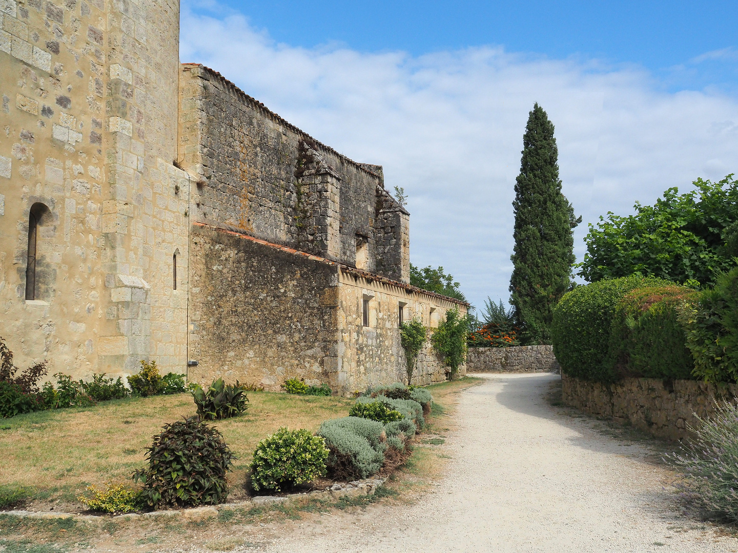 Une vue de Larressingle