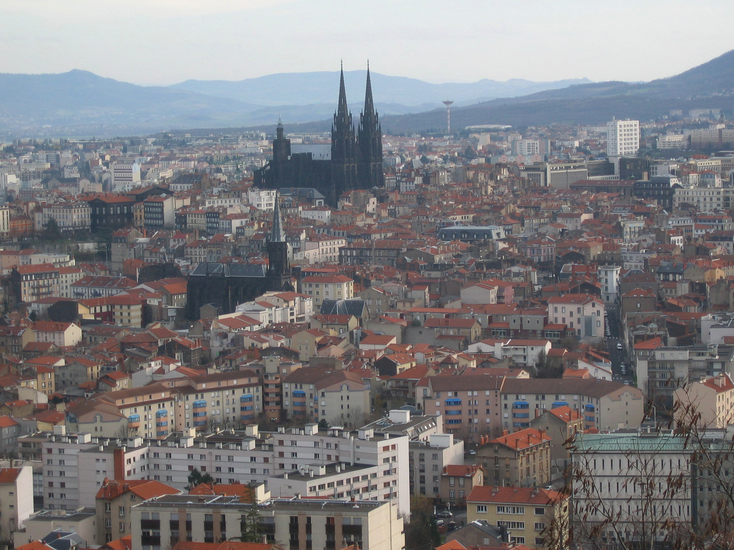 Une vue partielle de Clermont-Ferrand