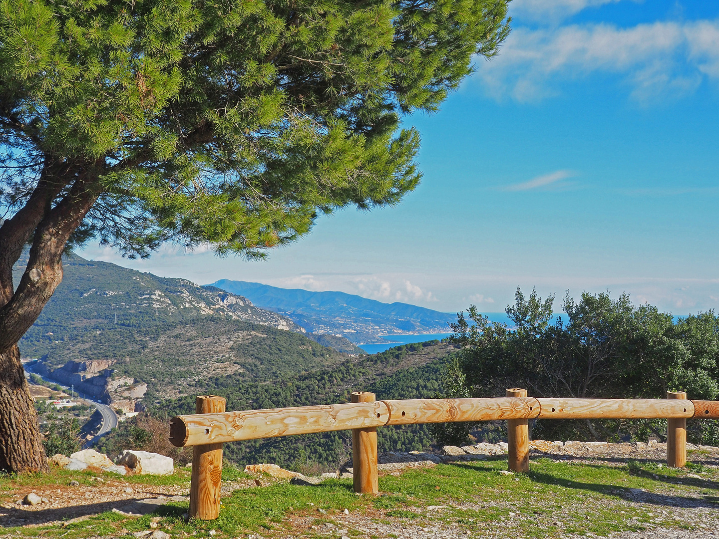 Une vue vers l‘Est à partir du col d’Eze