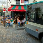 Unerwartete Begegnung: Der Busfahrer, den einfach alle kennen.