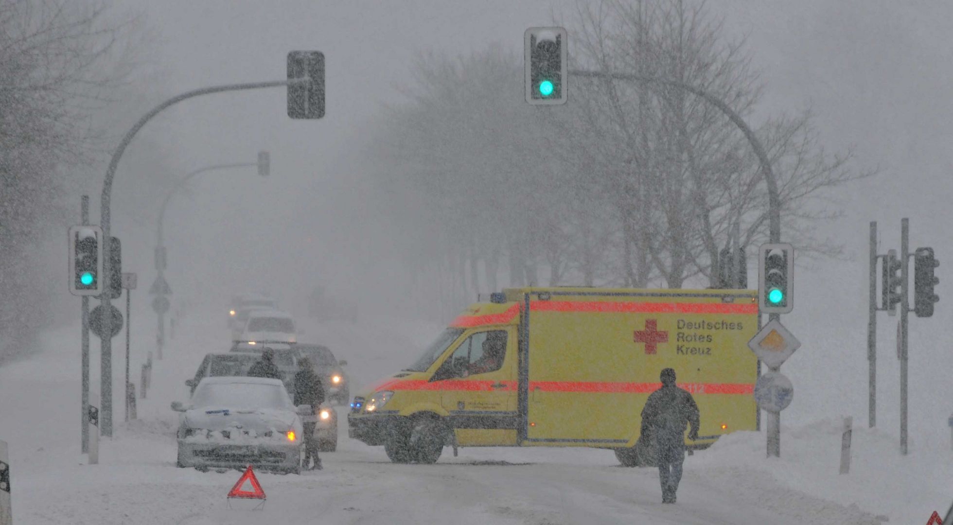 unfall im schnee   link wetter