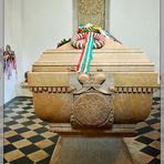 # ungarisches Mausoleum #