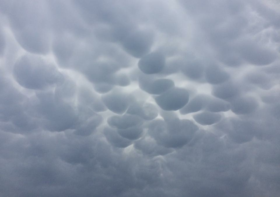 ungewöhnliche Wolkenformation