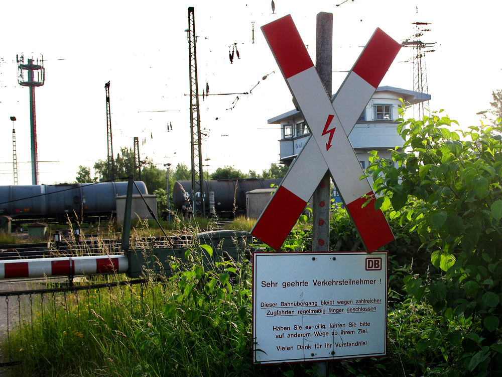 Ungewöhnlicher Bahnübergang