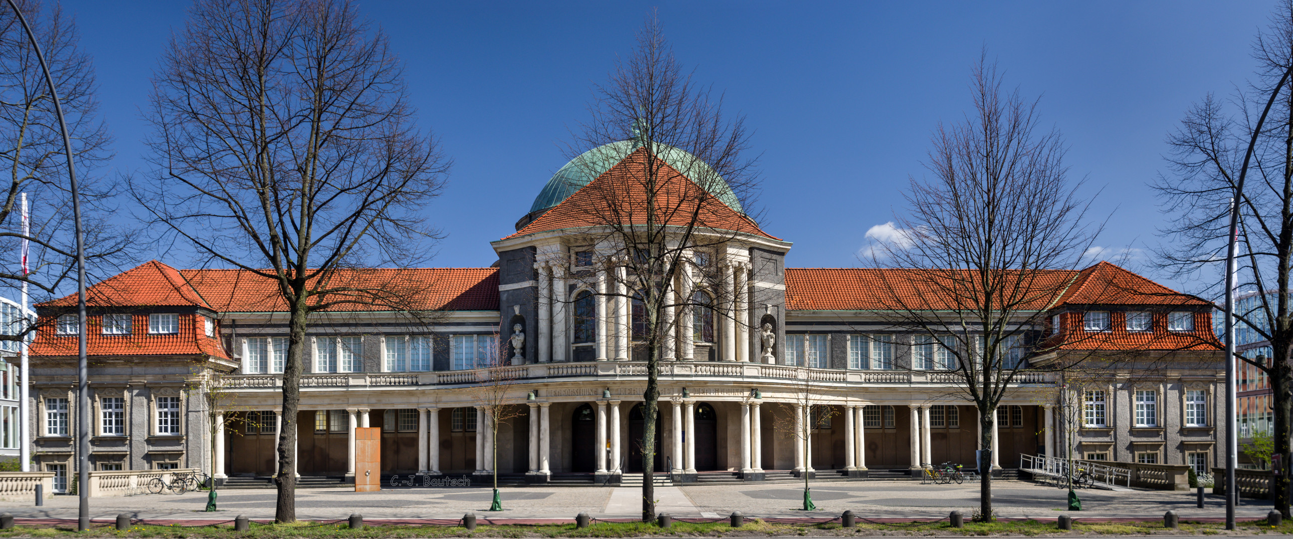 Uni Hamburg Hauptgebäude