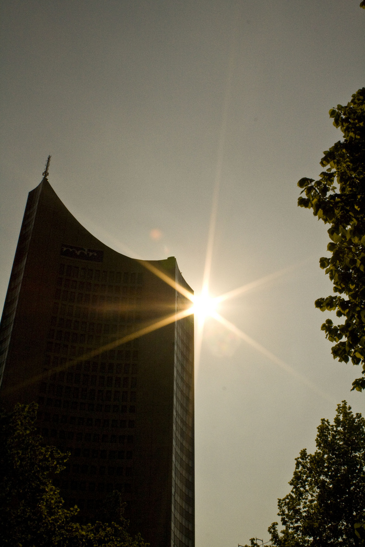 Uni RIese LEIPZIG Foto & Bild | architektur, hochhaus. uniriese leipzig ...