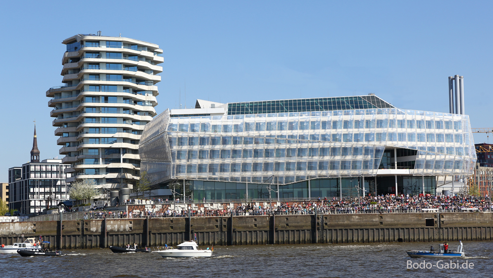 Unilever-Haus und Marco-Polo Tower