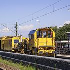 Unimat 09-4x4/4S durchfährt den Bahnhof Nauheim