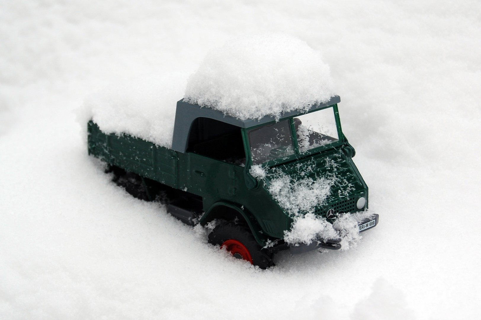 Unimog im Schnee