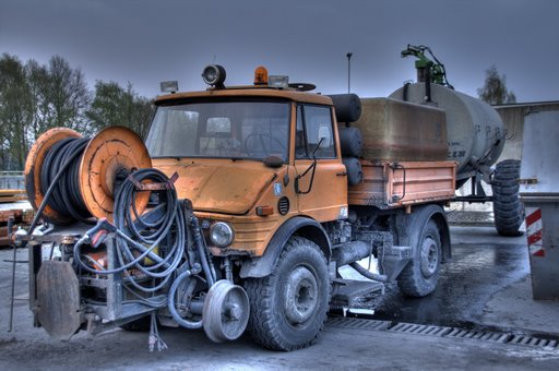 "Unimog" Stadthafen Lünen April 2008