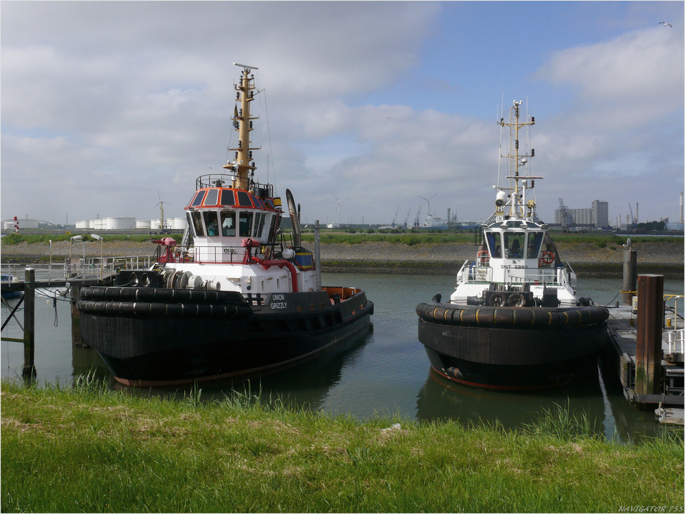 UNION GRIZZLY + SMIT EBRO / Tugs / Scheur Hafen / Rotterdam