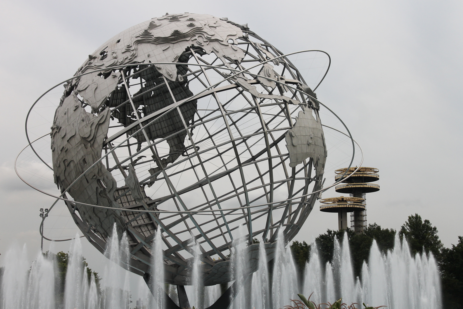 Unisphere und Observatory Towers