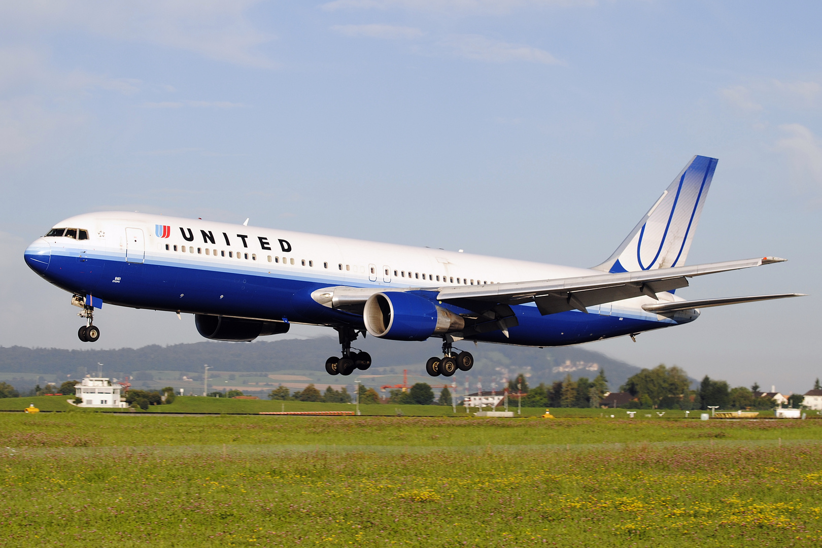 United Airlines Boeing 767