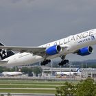 United Airlines Boeing 777-222ER N794UA 