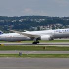 United Airlines Boeing 787-9 Dreamliner N15969 