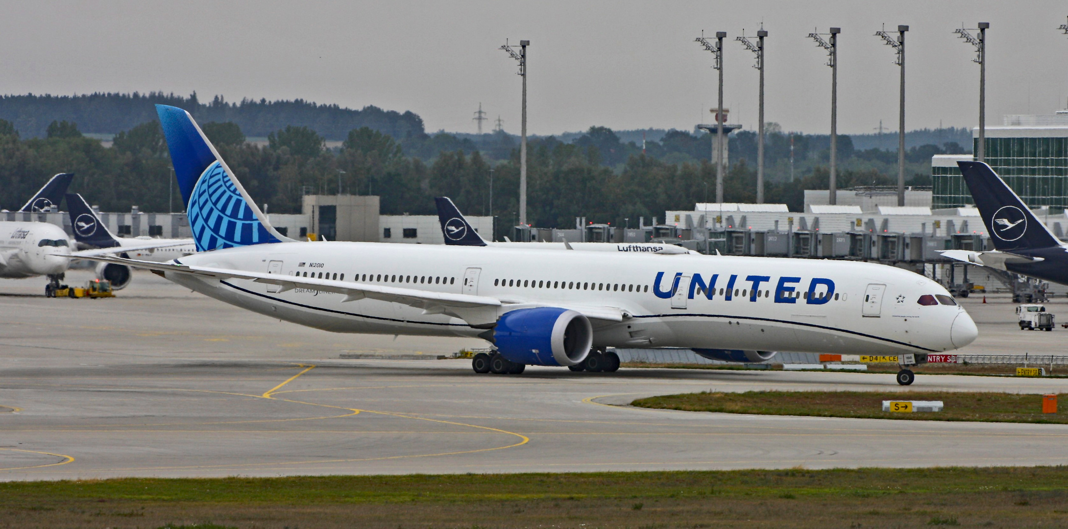 United Dreamliner