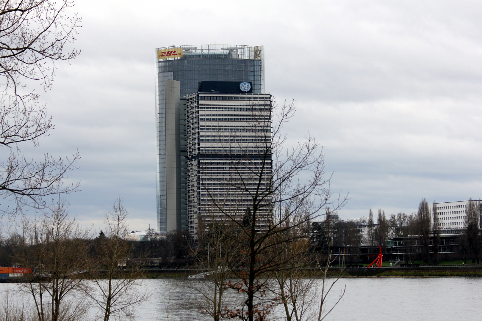 UNITED NATIONS – POST TOWER IN BONN Oder POST – UNITED TOWER