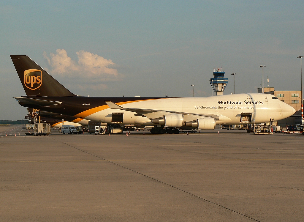 United Parcel Service (UPS) Boeing 747-44AF(SCD N574UP