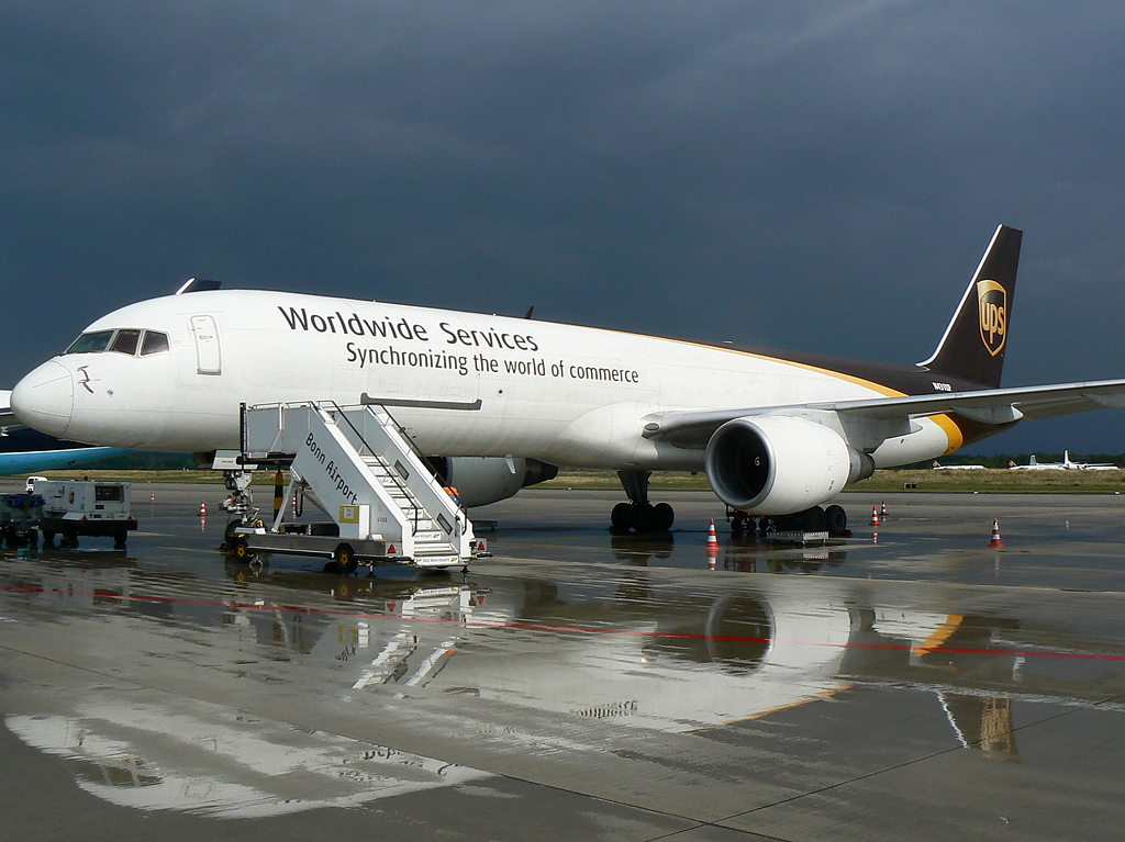 United Parcel Service (UPS) Boeing 757-24APF N431UP