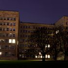 Universität Frankfurt - Campus Westend bei Nacht