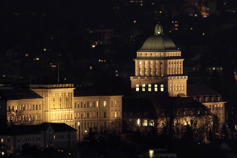 Universität Zürich