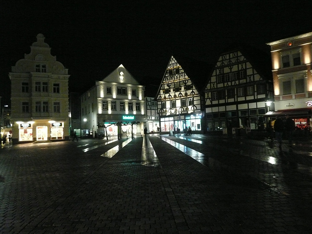 Unna bei Nacht und Regen