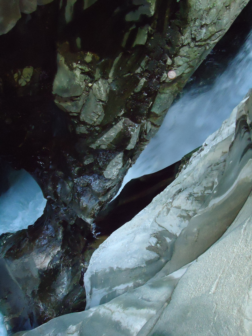 Uno scorcio delle "Cascate di Stanghe"