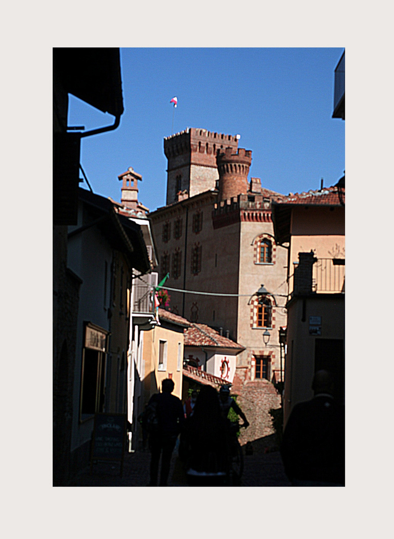  UNo scorcio di "Barolo"..langhe