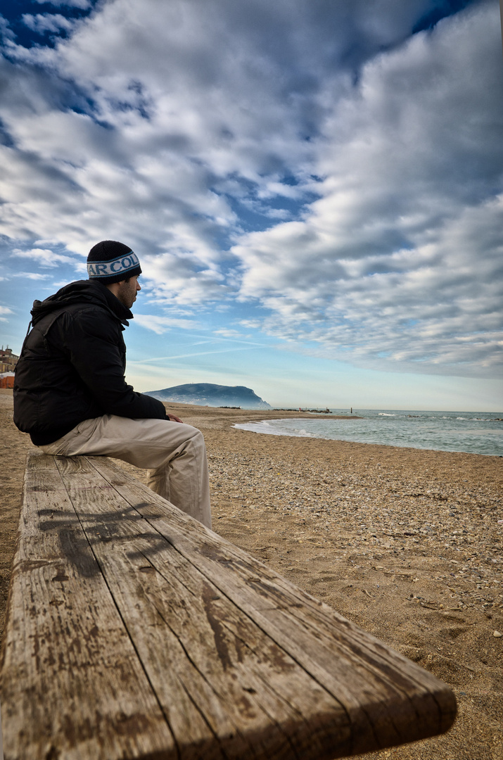 Uno sguardo verso il mare