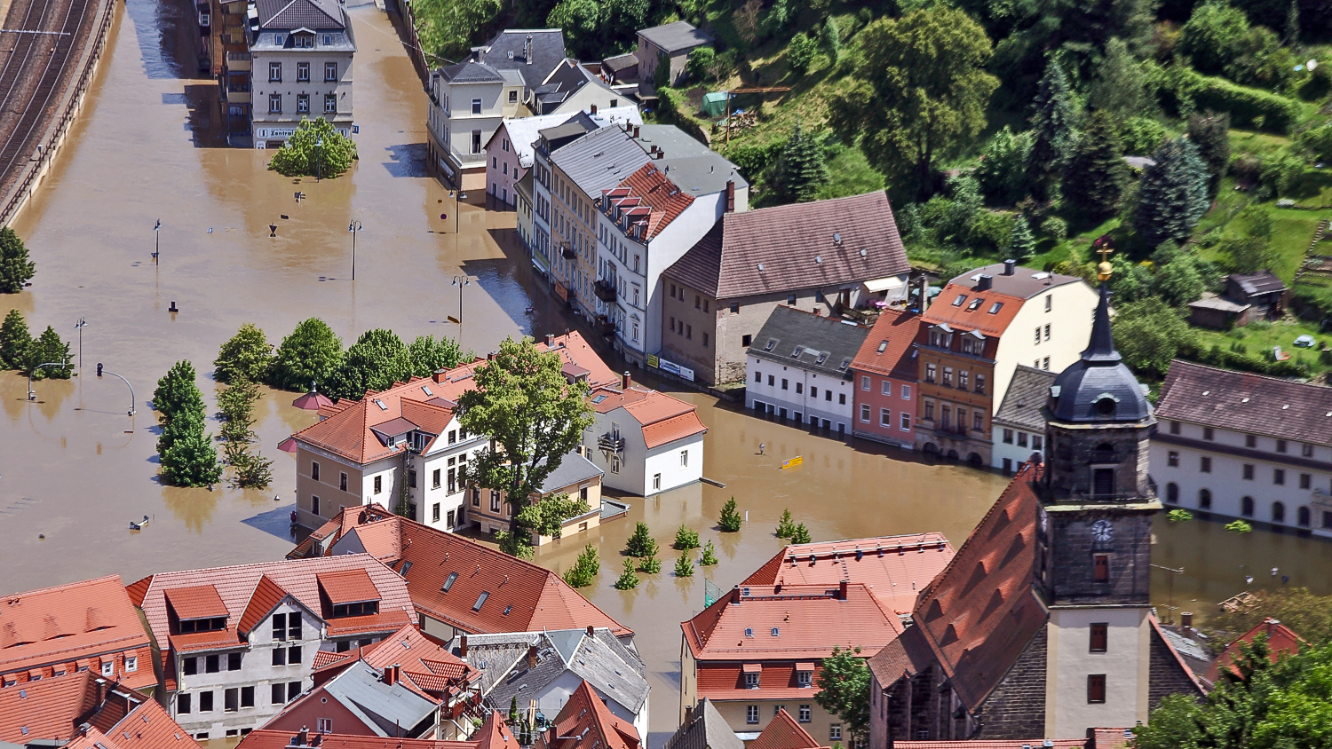 Unsägliches Leid vor 6  1/2   Jahren über Königstein...