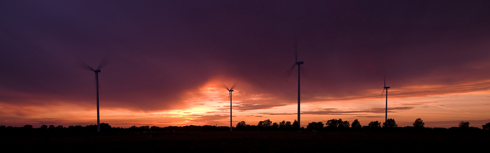 unschöne Windräder in Szene gesetzt...