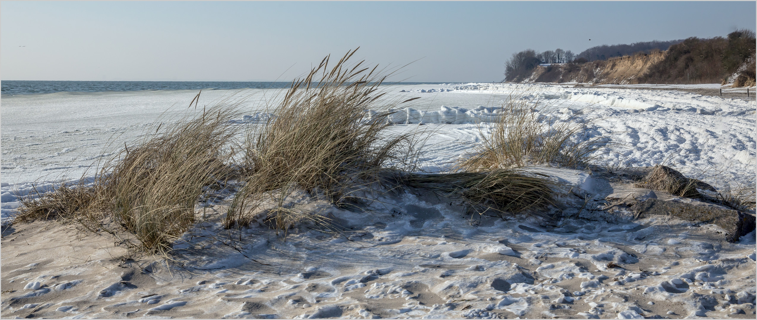 unser Bliesdorf - Strand bei Eiseskälte