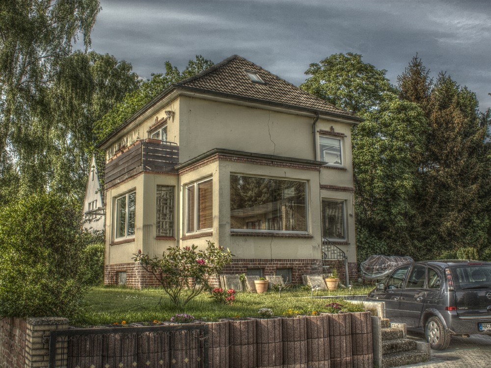 Unser Haus von Mark Tominski 