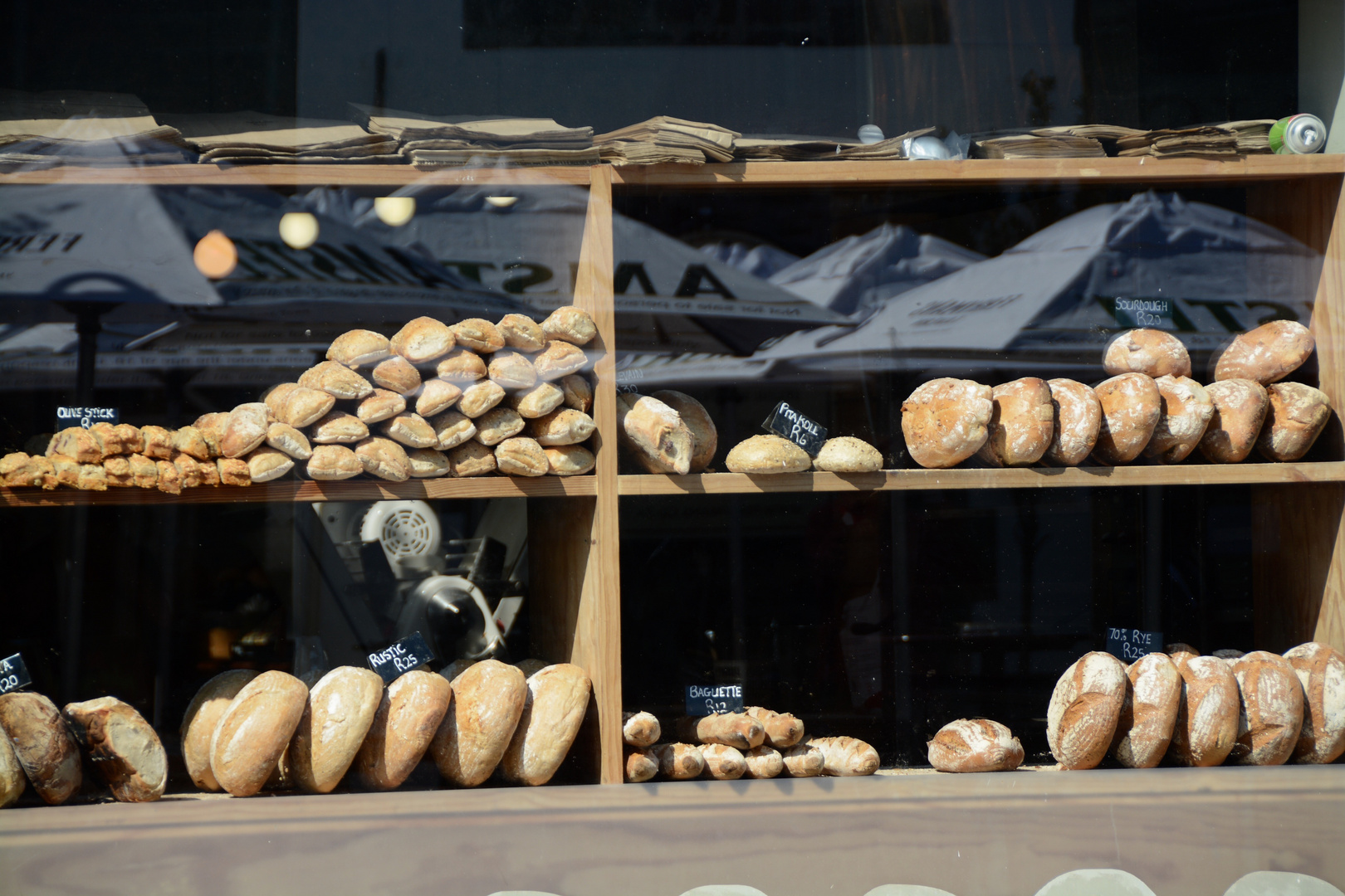 Unser tägliches Brot gib uns heute (1)