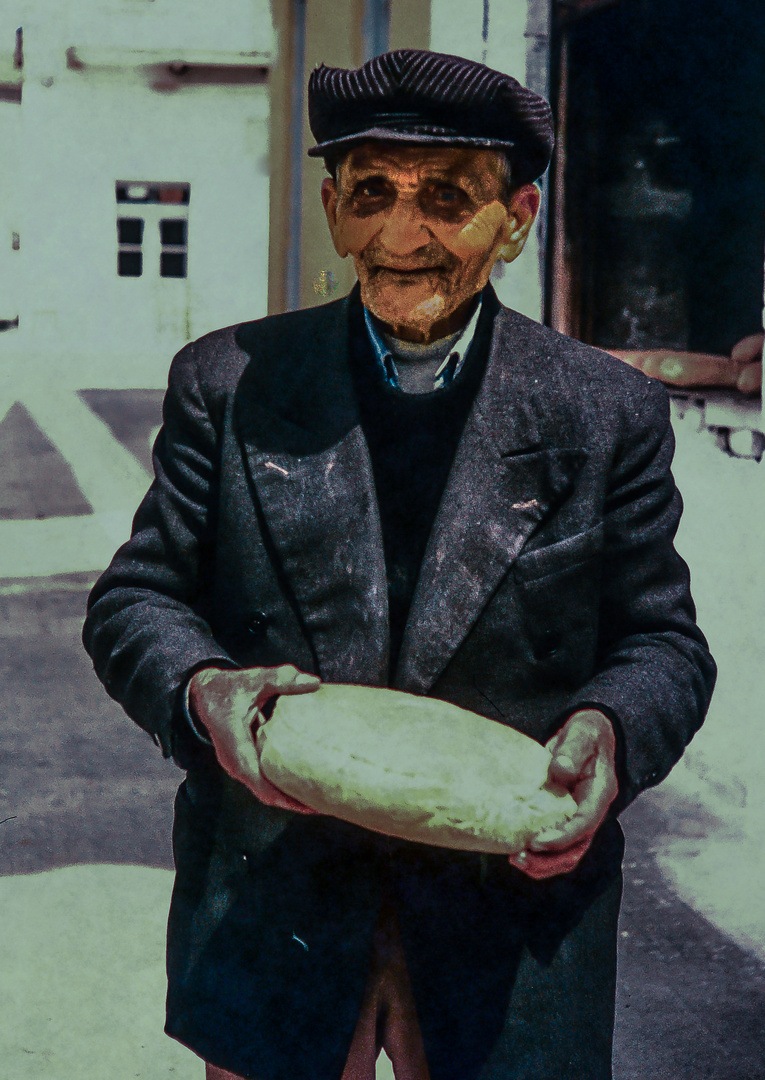 Unser tägliches Brot.                   .Griechenland, KretaDSC_9424