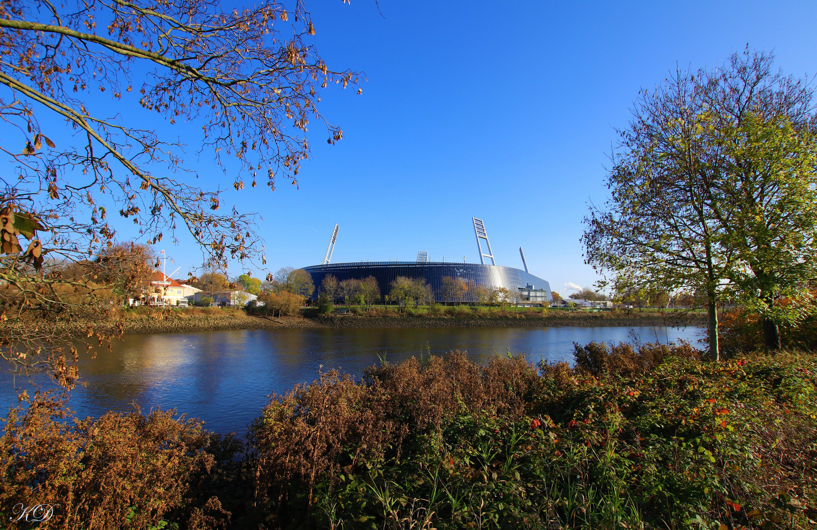 Unser Weserstadion im Herbst