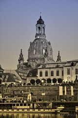 Unsere Frauenkirche in einem anderem Glanz.