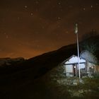 Unsere Hütte bei Nacht