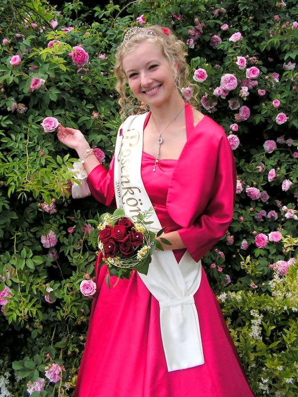 Unsere Rosenkönigin "Josephine Wapsa" 2010-2011 in Bad Langensalza