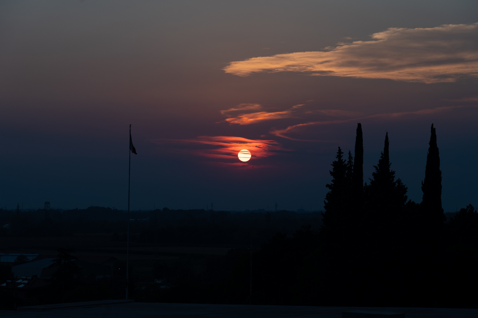 Unsere Sonne geht schlafen 