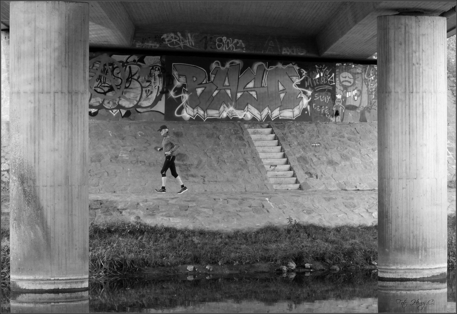 Unter Brücken / Sous les Ponts / Under bridges