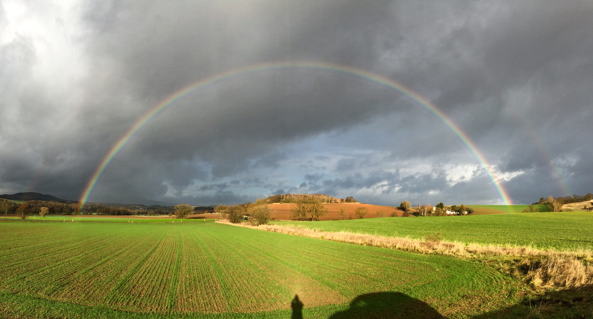 Unter dem Regenbogen