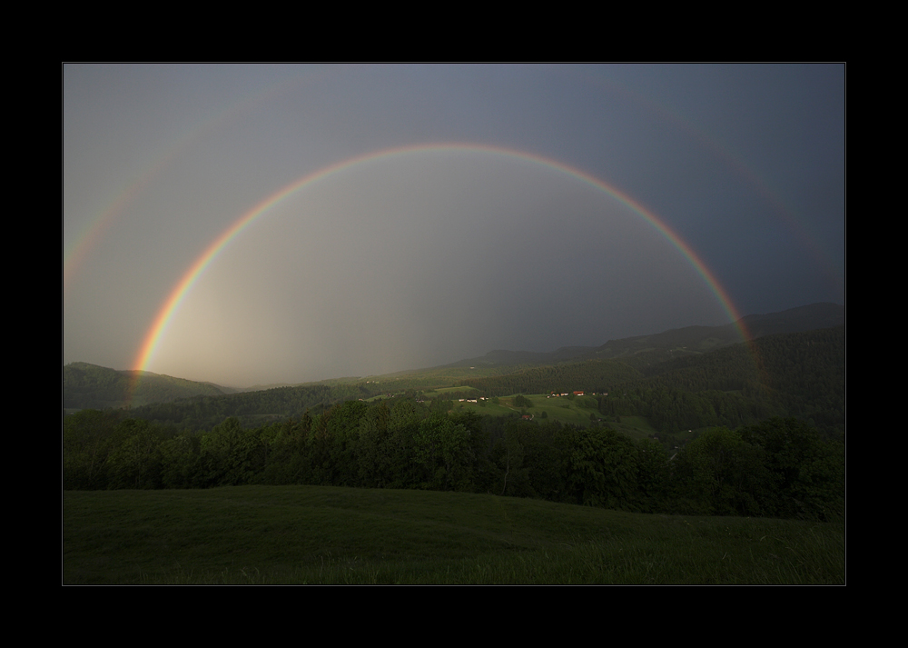 ~ unter dem Regenbogen ~