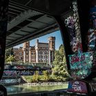 Unter den Brücken Wiens - Augartenbrücke - Blick auf die Rossauer Kaserne