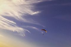 Unter den Wolken