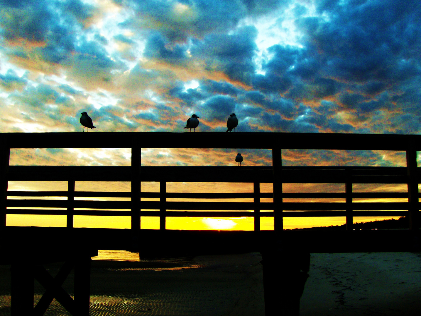 Unter den Wolken in der Abendsonne