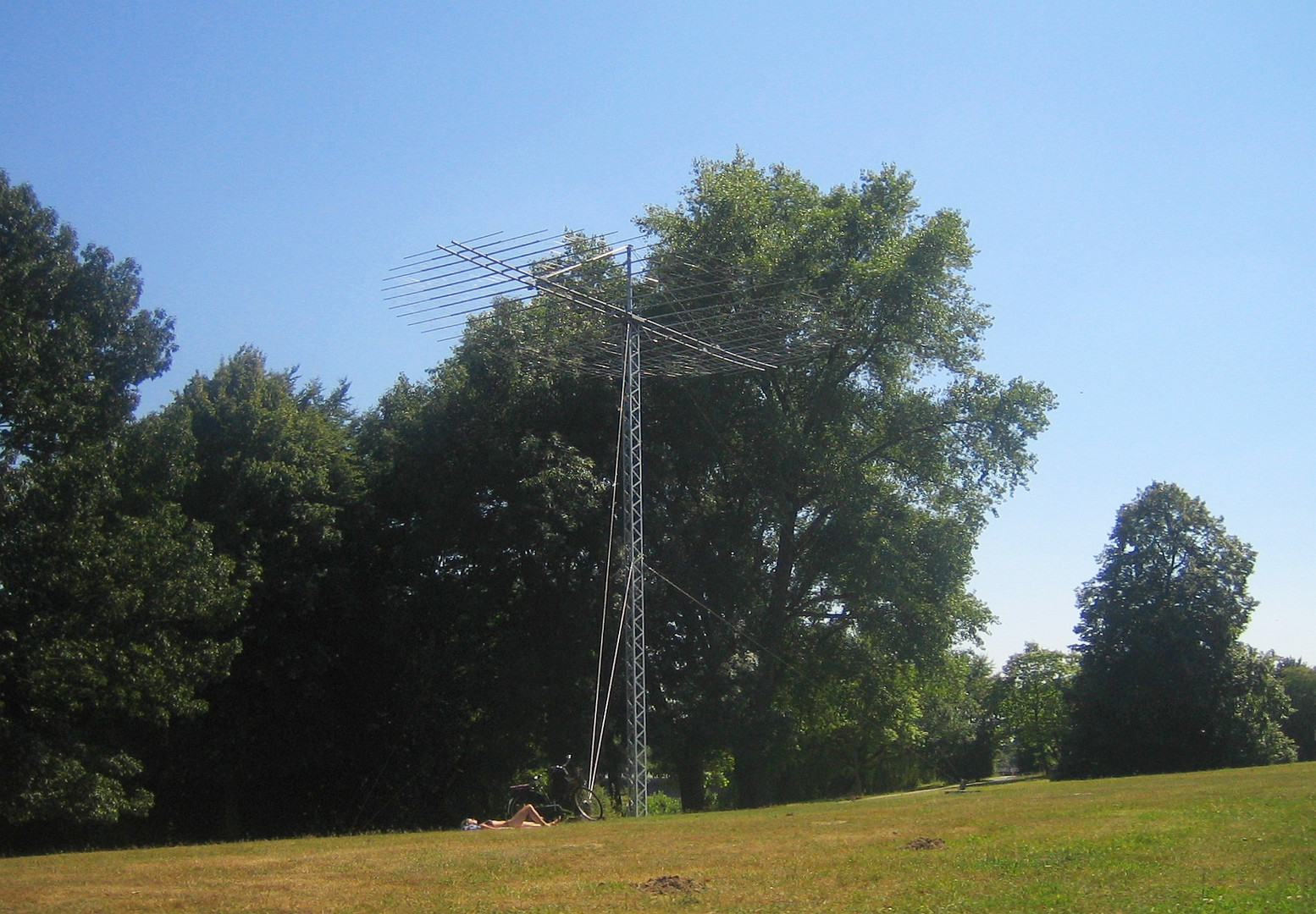 unter der Antenne liegen ...