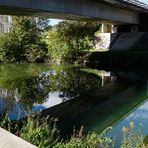 unter der Autobahnbrücke