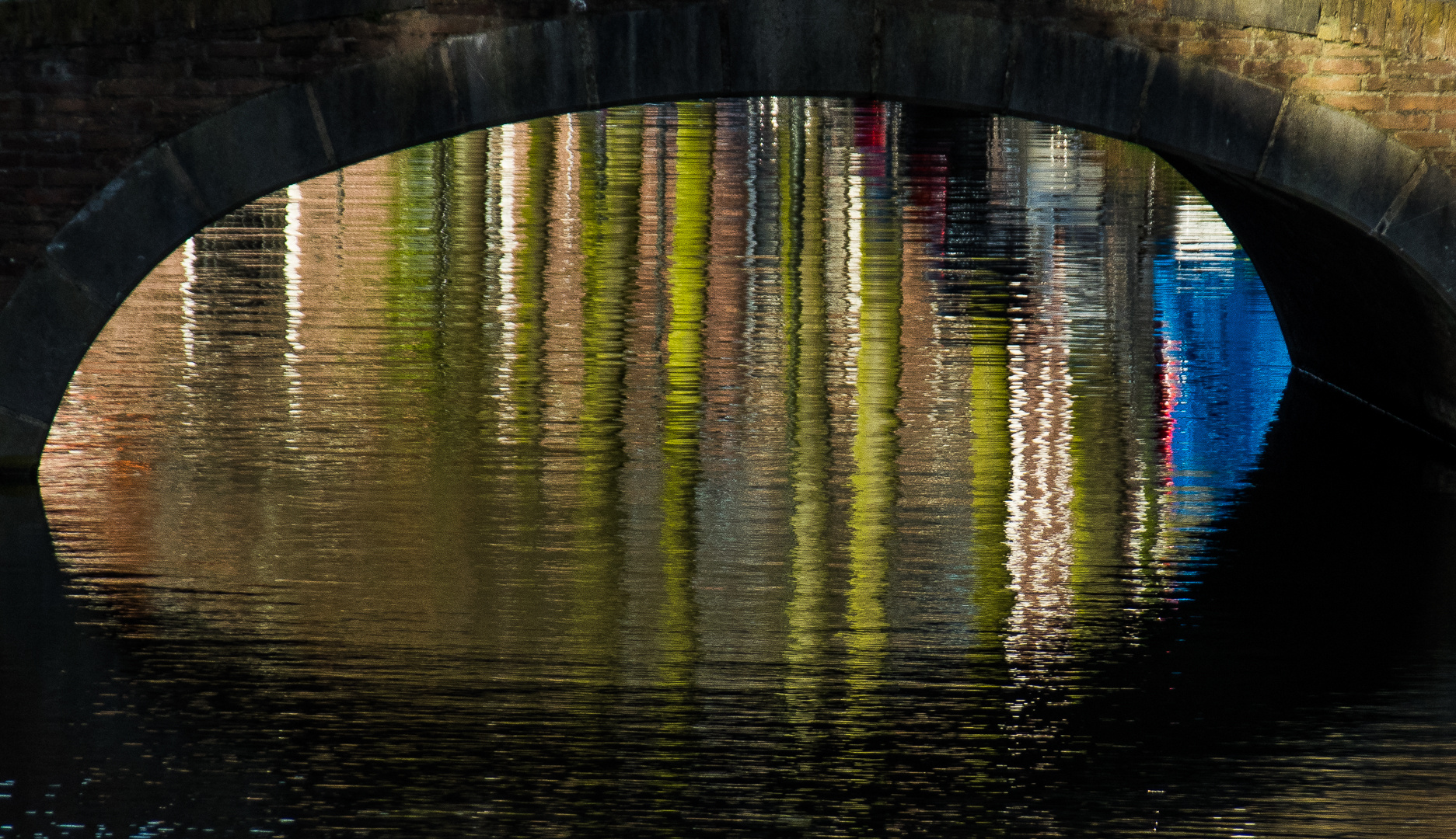 unter der Brücke